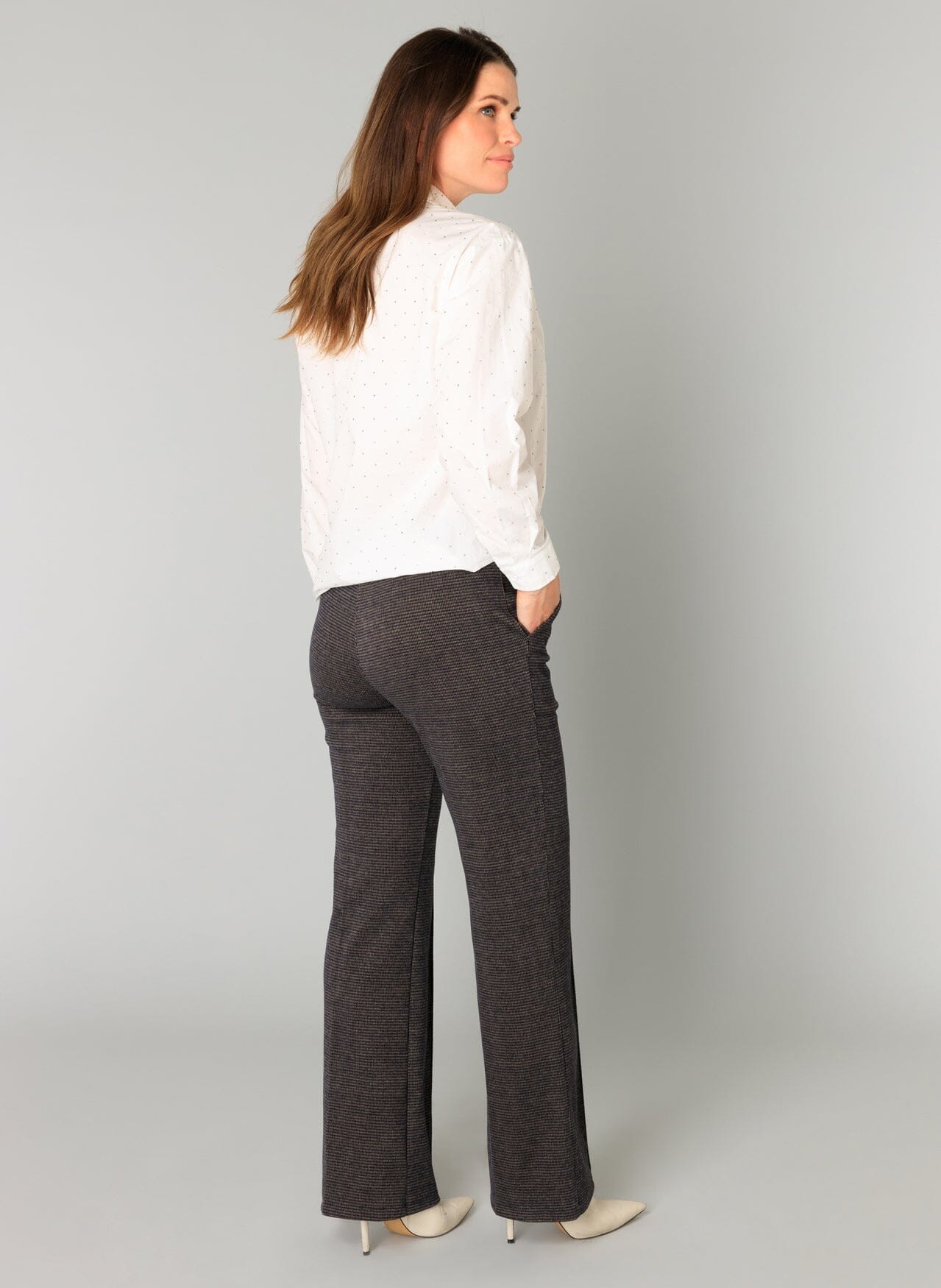 Nayla Essential Pants in Dark Navy Melange Pants Yest