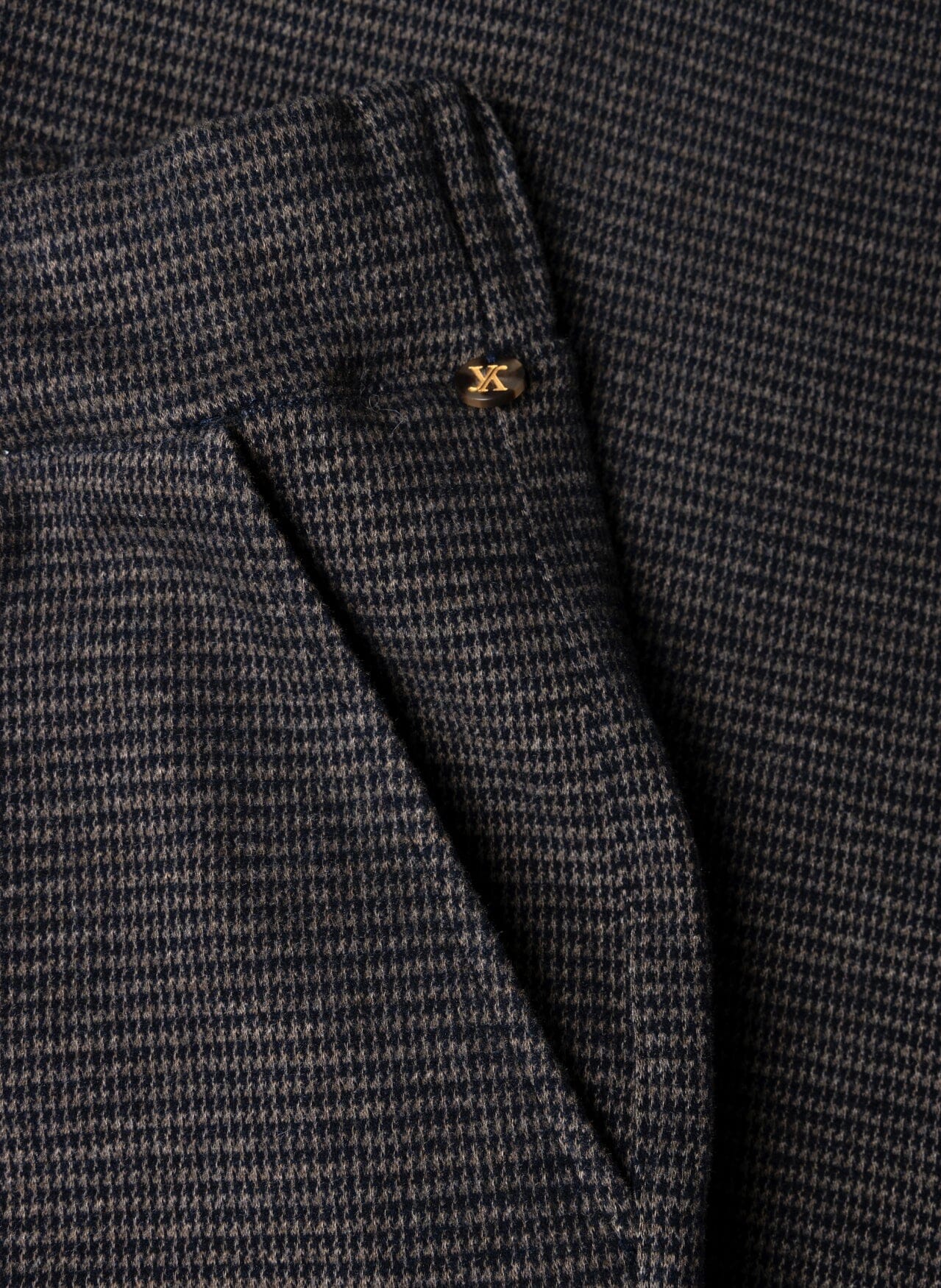 Nayla Essential Pants in Dark Navy Melange Pants Yest