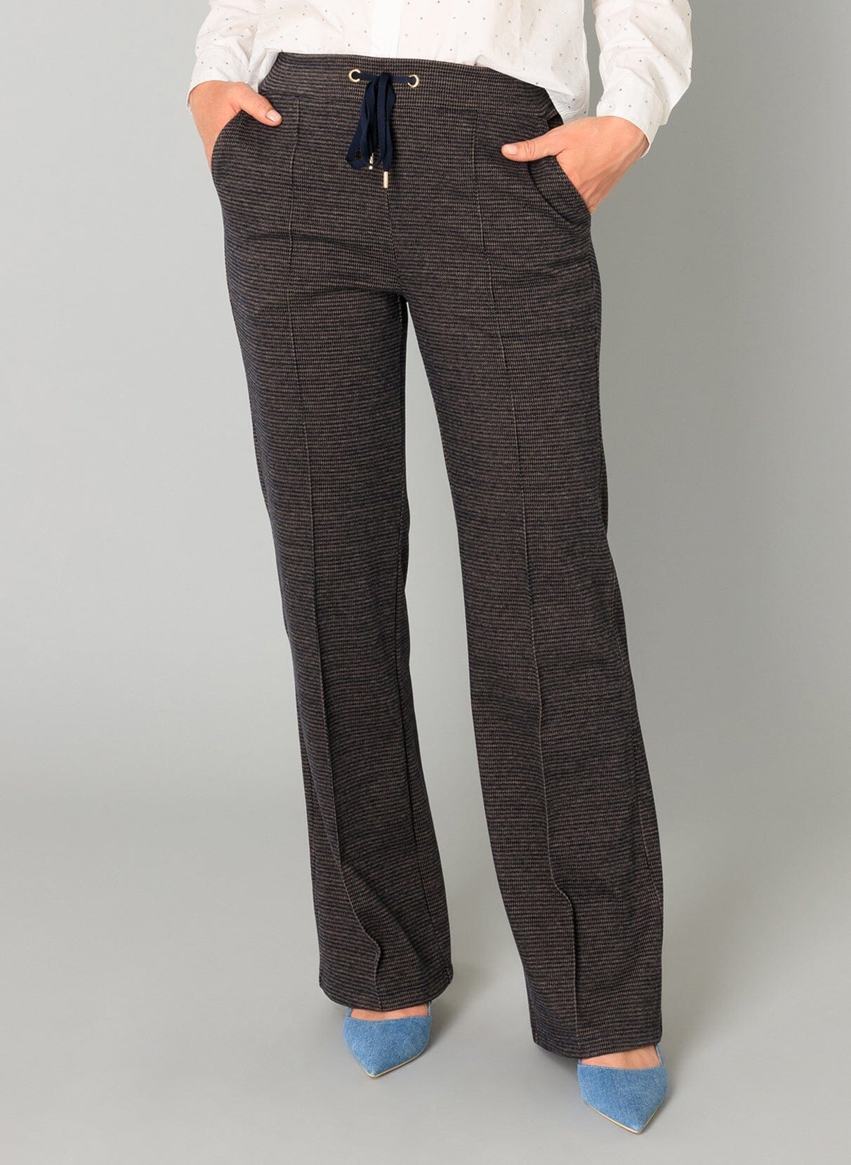 Nayla Essential Pants in Dark Navy Melange Pants Yest