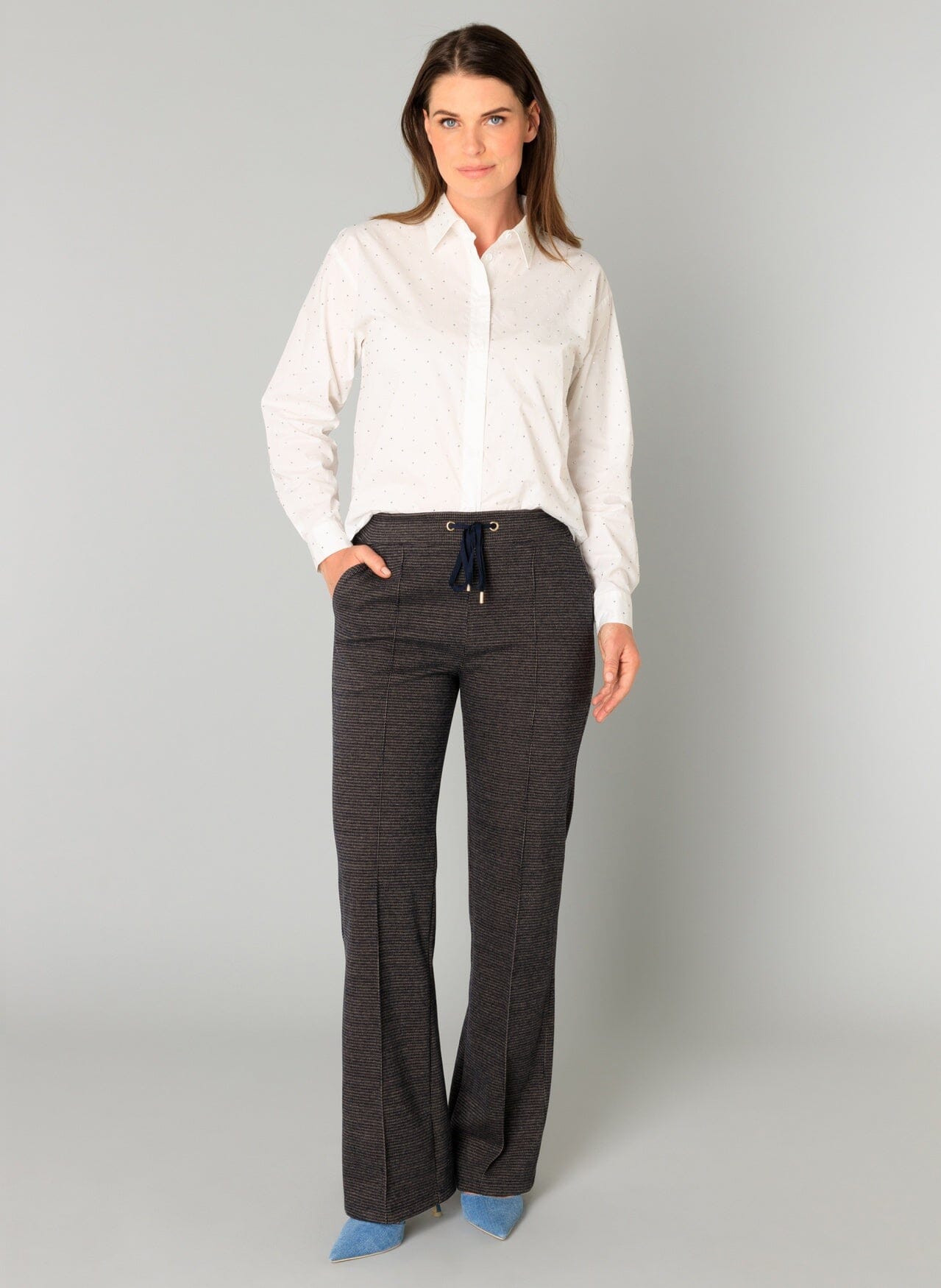 Nayla Essential Pants in Dark Navy Melange Pants Yest