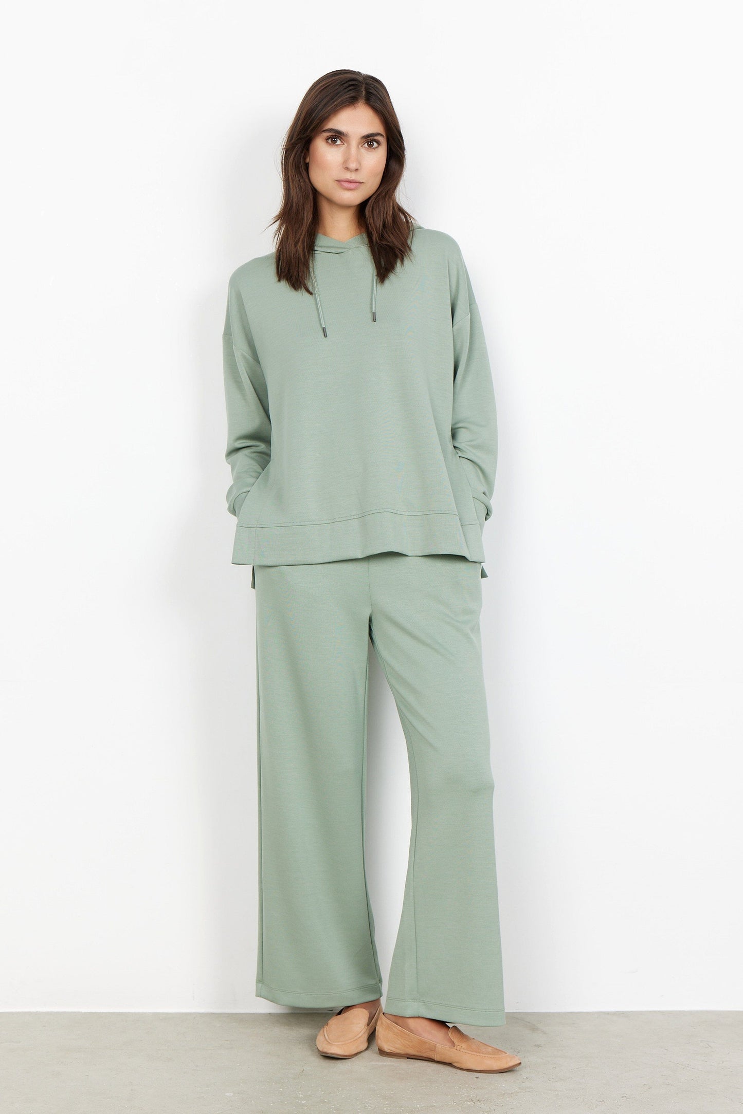 Banu Sweatshirt in Moss Green Sweatshirt Soyaconcept