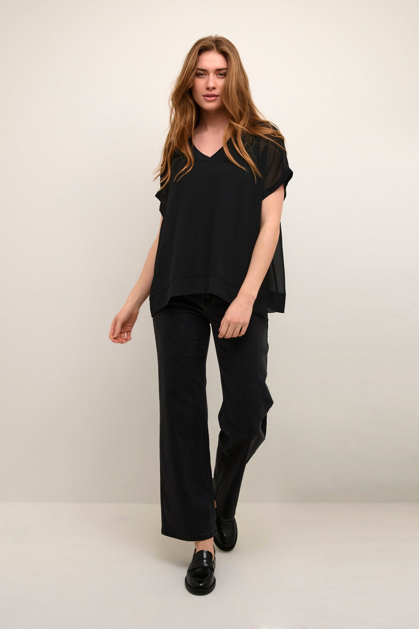 Cheila Chiffon Blouse in Black Blouse Culture