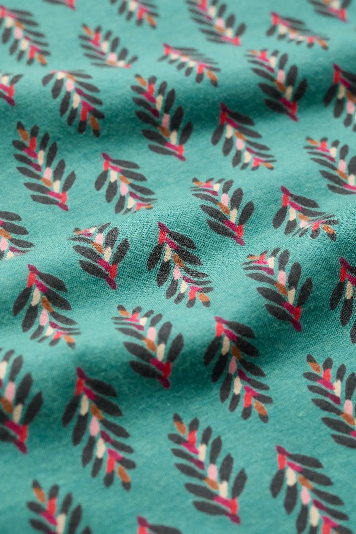 Drawing Book Long Sleeve Top in Green Top Seasalt