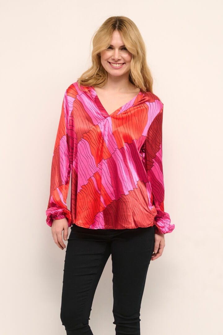 Helma Long Sleeve Blouse in Fuchsia Blouse Culture