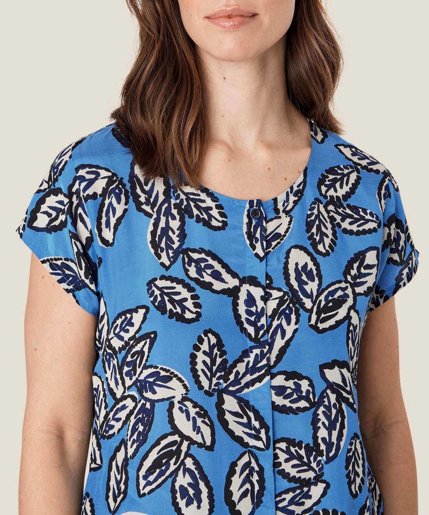 Ia Wing sleeve Shirt in Nebulas Blue Shirt Masai