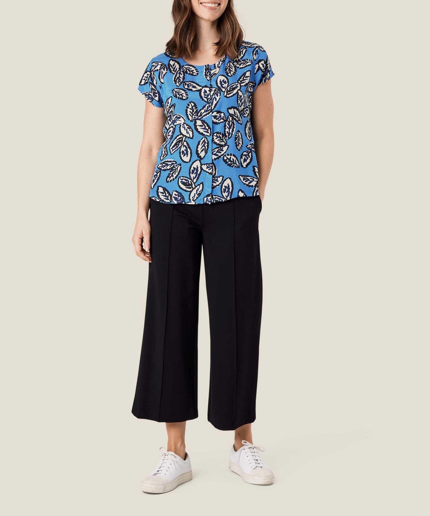 Ia Wing sleeve Shirt in Nebulas Blue Shirt Masai