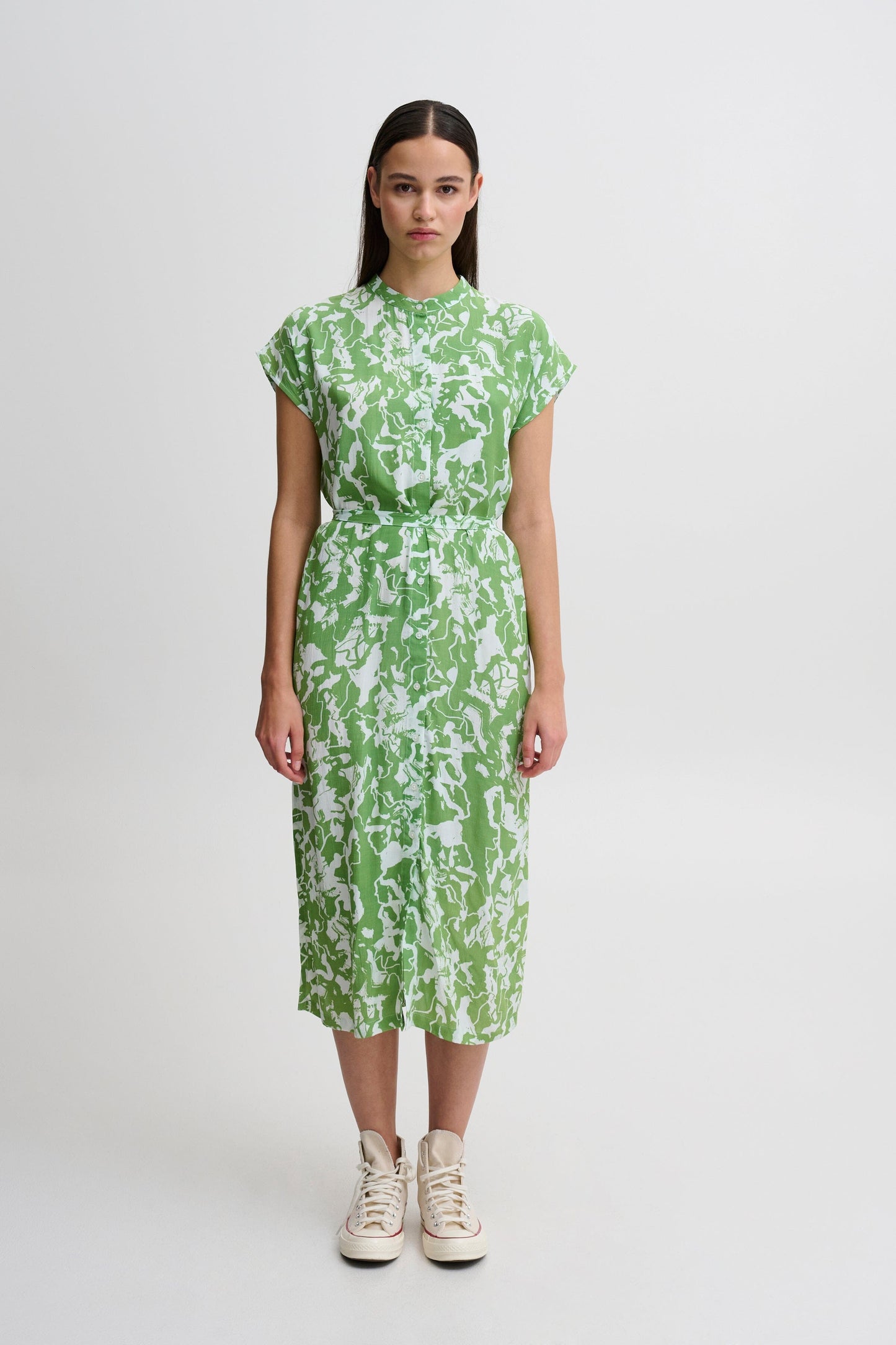 Regine Dress in Greenbiar Dress Ichi