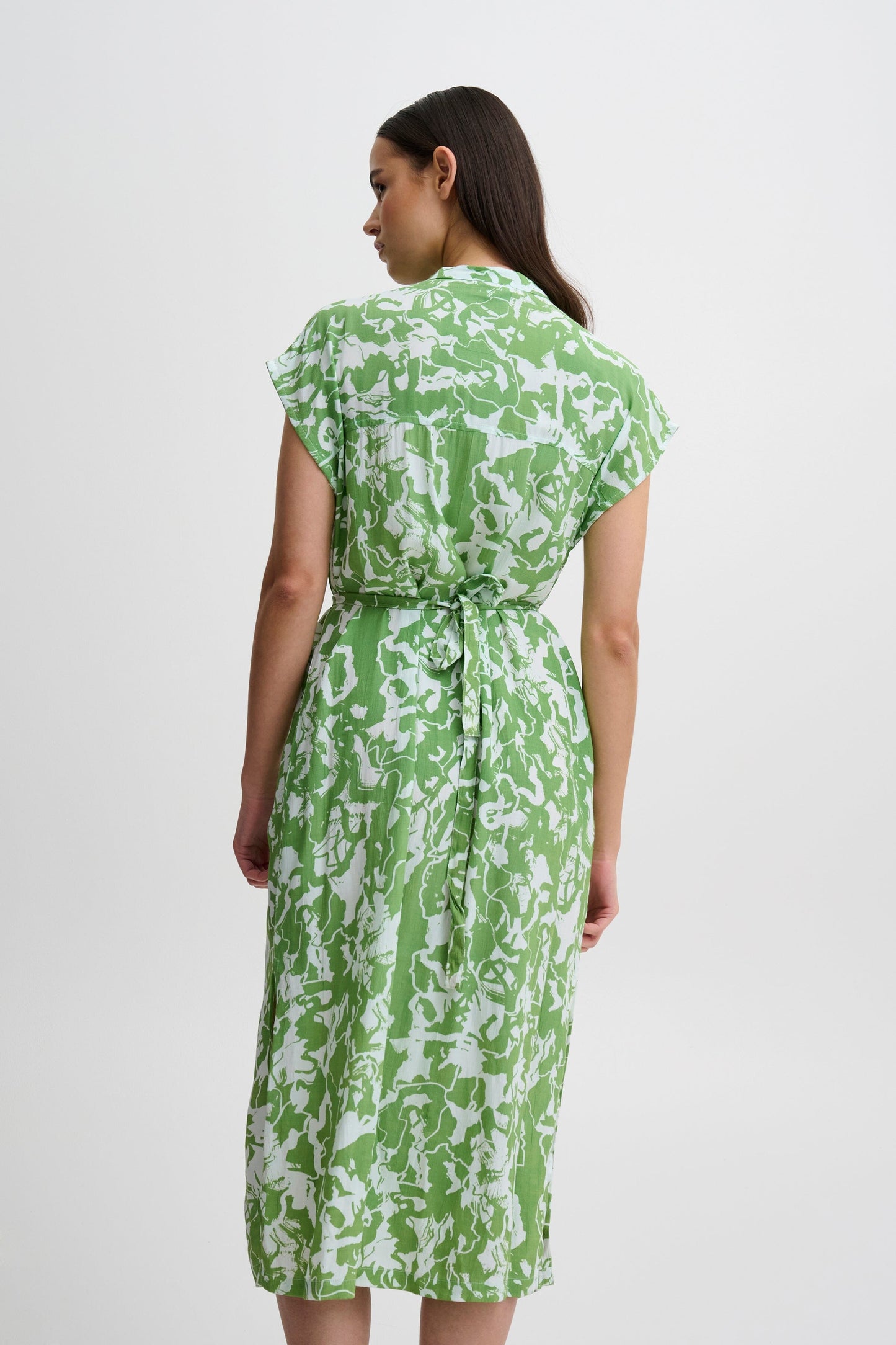 Regine Dress in Greenbiar Dress Ichi