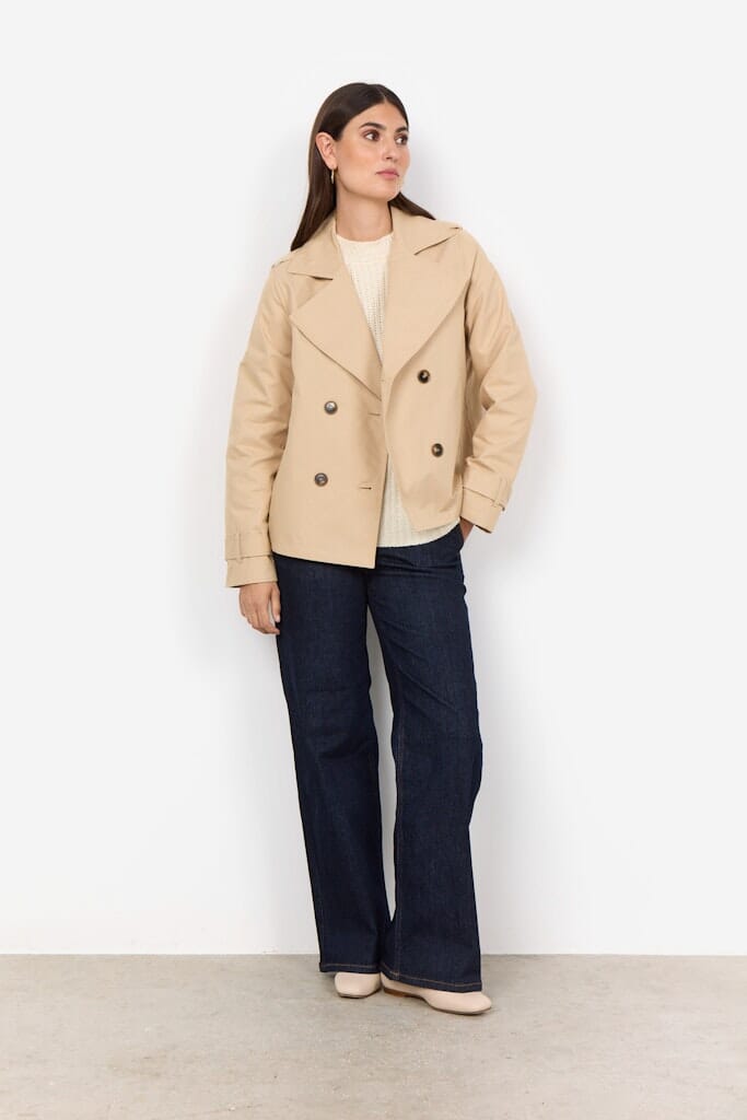 Amanda Jacket in Sand Jacket Soyaconcept 