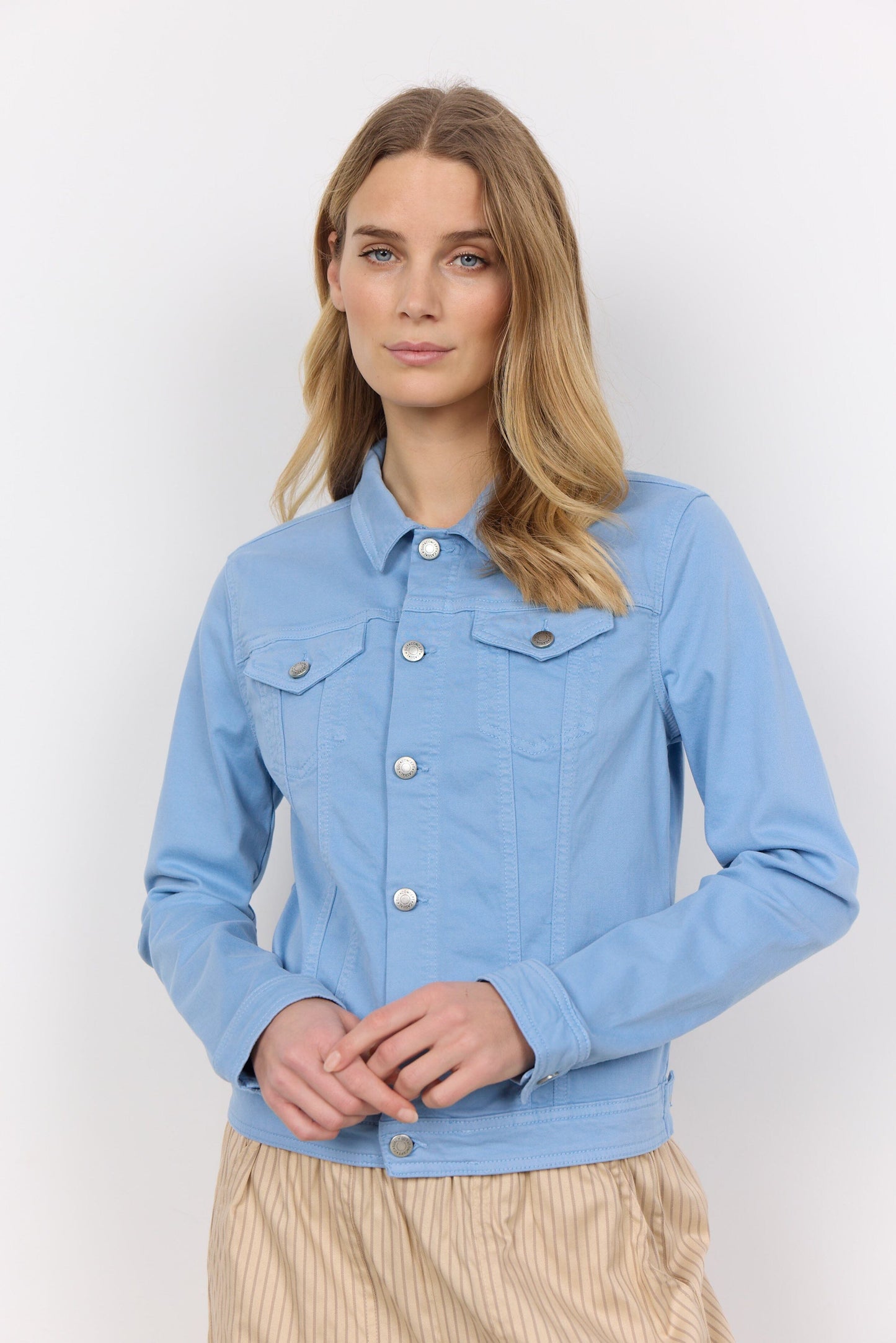 Erna Jacket in Crystal Blue Jacket Soyaconcept 