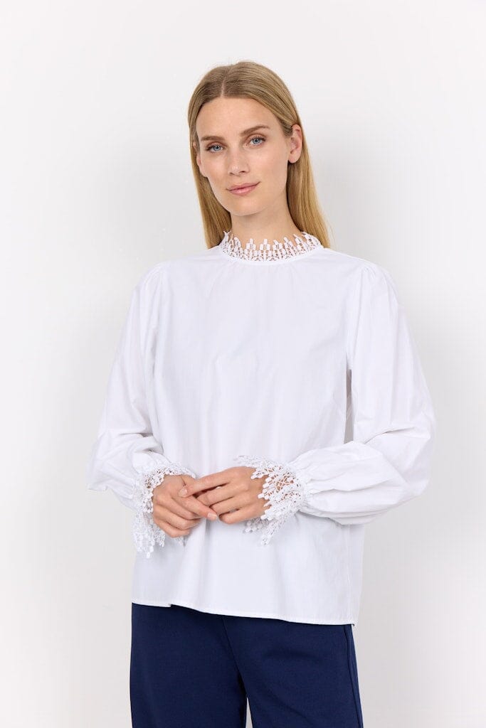 Netti Long Sleeve Blouse in White Blouse Soyaconcept 