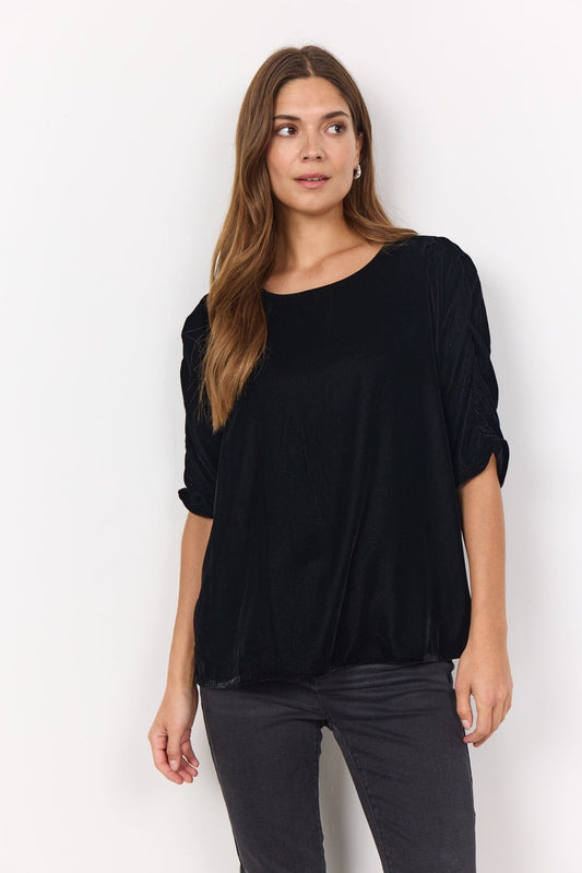 Nicole Blouse in Black Blouse Soyaconcept 