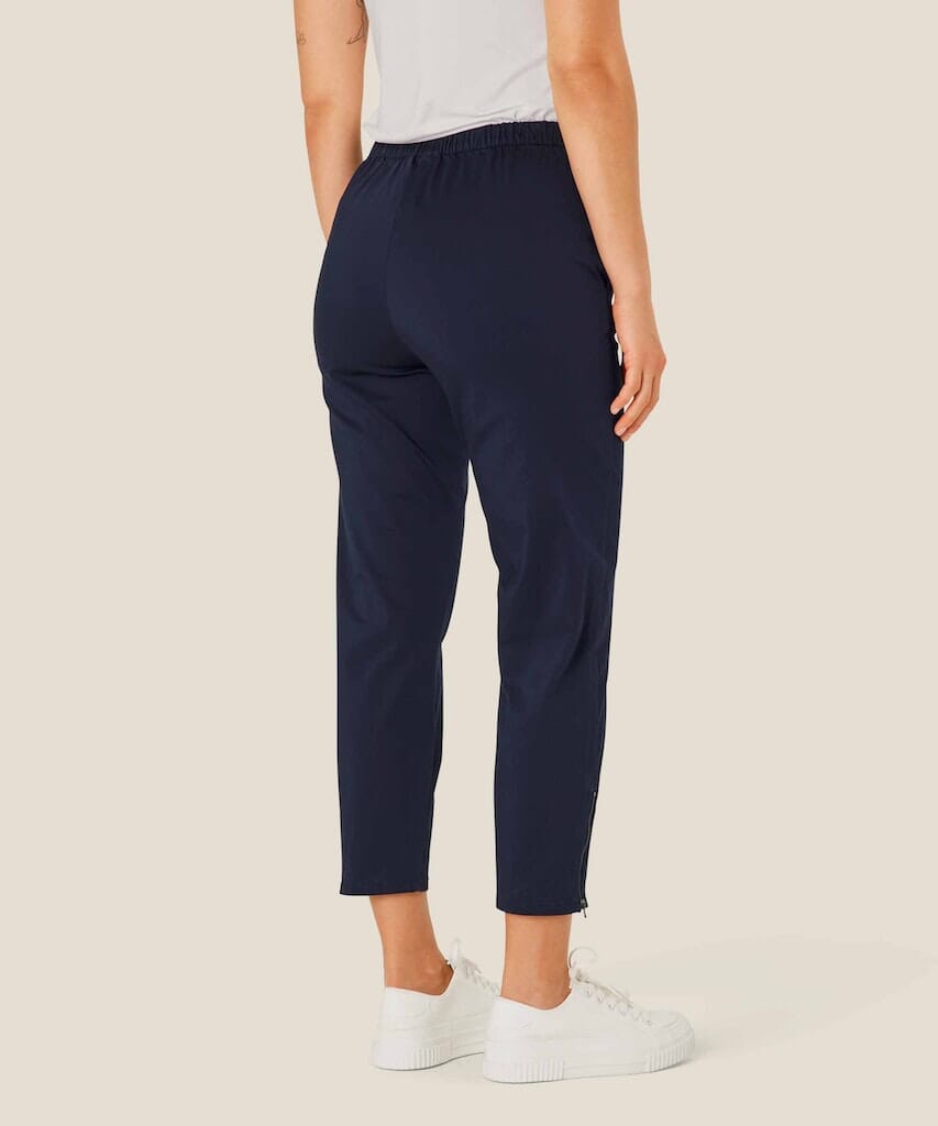 Padme Trousers in Navy Trousers Masai 