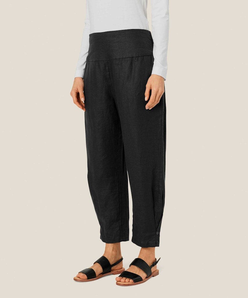 Penna Trousers in Black Trousers Masai 