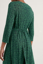 Load image into Gallery viewer, 3/4 Carwynnen Dress Ditsy Silhouette Island - Renaissance Boutiques Ireland
