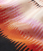Load image into Gallery viewer, Alo Scarf in Tigerlily Scarf Masai 
