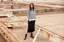 Load image into Gallery viewer, Banu Skirt in Black Skirt Soyaconcept 
