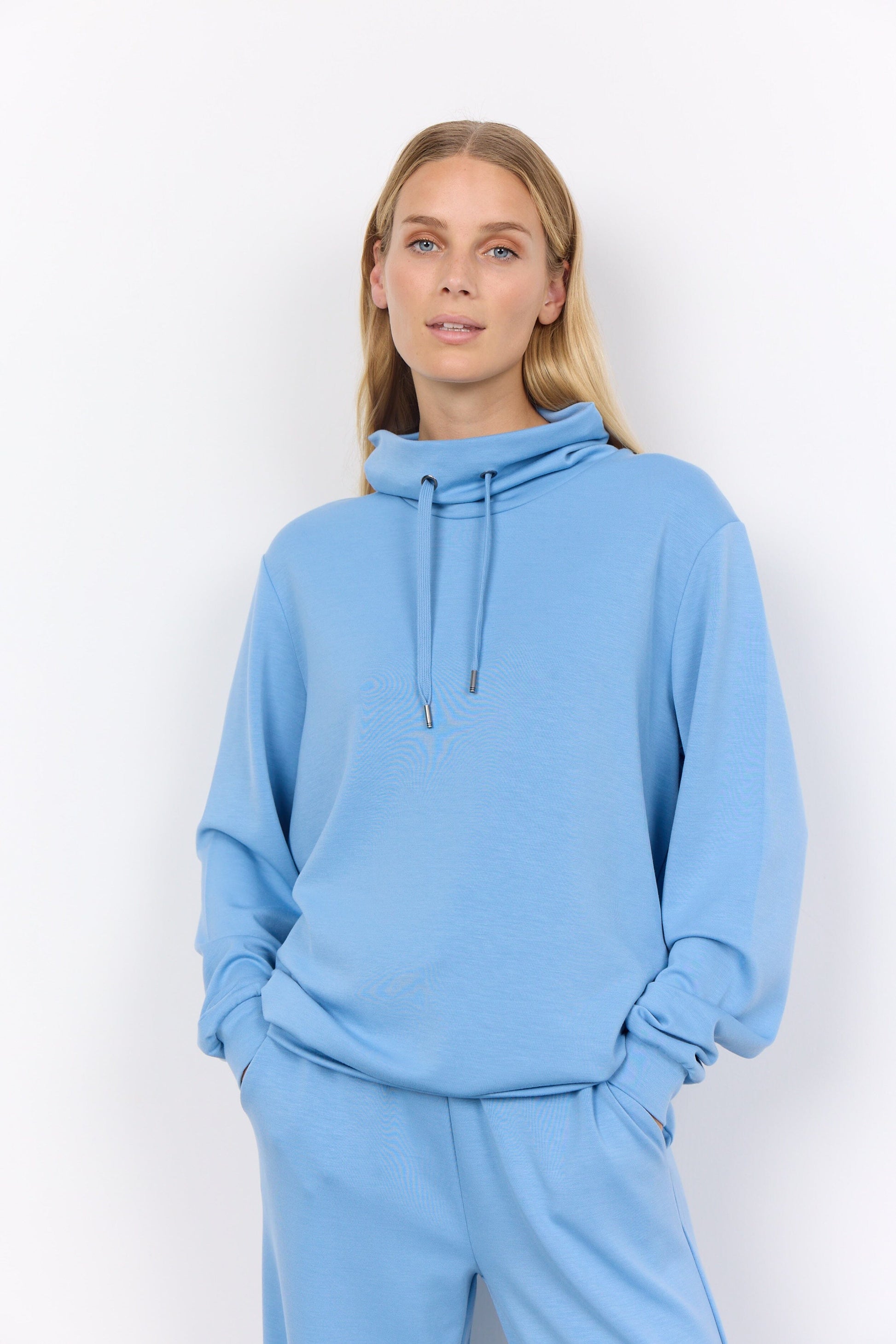 Banu Sweatshirt in Crystal Blue Sweatshirt Soyaconcept 