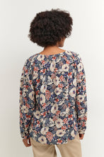 Load image into Gallery viewer, Belenda Blouse in Redwood Blouse Culture 
