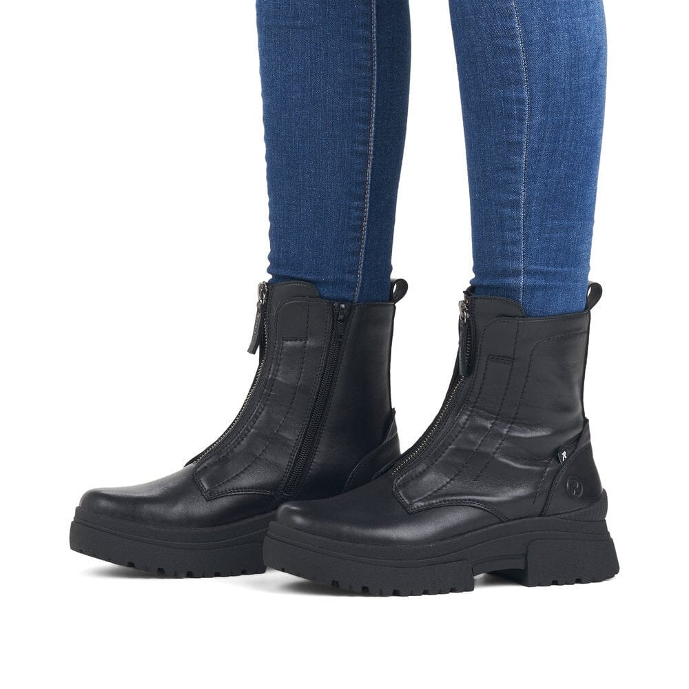 Chunky Sole Leather Boot with Zipper in Black Footwear Rieker 