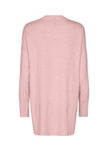 Load image into Gallery viewer, Dollie Cardigan in Pale Blush Cardigan Soyaconcept 
