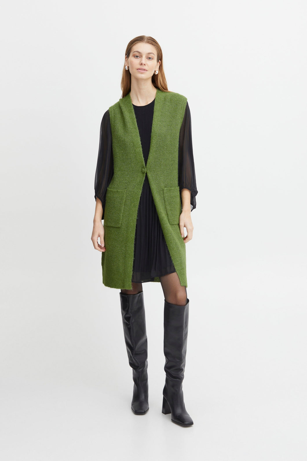 Dusty Slipover in Willow Bough Green Slipover Ichi 