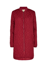 Load image into Gallery viewer, Fenya Jacket in Cardinal Jacket Soyaconcept 
