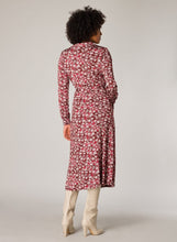 Load image into Gallery viewer, Gina Essential Dress in Red Multi Color Dress Yest 
