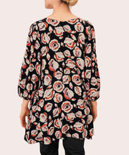 Load image into Gallery viewer, Godila 3/4 sleeve Tunic in Red Clay Tunic Masai 
