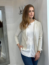 Load image into Gallery viewer, Inga Knit Blazer in Cream Knitwear Tricotonic 
