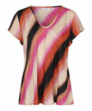 Load image into Gallery viewer, Kallo Wing sleeve Top in Tigerlily Top Masai 
