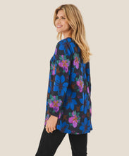 Load image into Gallery viewer, Kay Long Sleeve Top in Wild Aster Top Masai 
