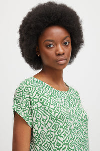 Lisa Dress in Greenbiar Ikat Print Dress Ichi 