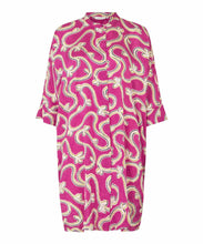 Load image into Gallery viewer, Losetta 3/4 Sleeve Dress in Wild Aster Dress Masai 
