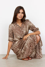 Load image into Gallery viewer, Luna Dress in Chestnut Combi Dress Soyaconcept 
