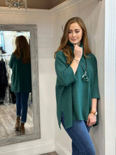 Load image into Gallery viewer, Luna Oversize Turtle Neck Sweater in Green Knitwear Tricotonic 
