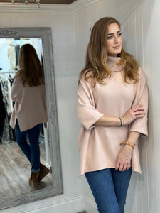 Luna Oversize Turtle Neck Sweater in Pink Knitwear Tricotonic 