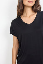Load image into Gallery viewer, Marica Short Sleeve T-Shirt in Black T-Shirt Soyaconcept 
