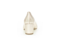 Load image into Gallery viewer, Metal Cervo Heeled Shoe in Light Cream Footwear Gabor 
