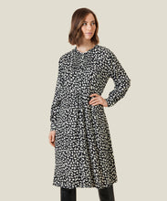 Load image into Gallery viewer, Nyalma Long Sleeve Dress in Black Dress Masai 
