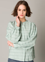Load image into Gallery viewer, Pippa Top in Pastel Green Top Yest 
