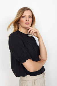 Radia Blouse in Black Blouse Soyaconcept 