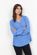 Load image into Gallery viewer, Radia Blouse in Bright Blue Blouse Soyaconcept 
