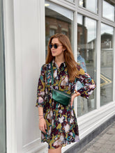 Load image into Gallery viewer, Rilly Dress in Green Moss Multi Dress Ichi 
