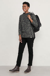 Shore Sighting Long Sleeve Top in Black Top Seasalt 