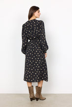 Load image into Gallery viewer, Tama Dress in Black Combi Dress Soyaconcept 
