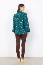 Load image into Gallery viewer, Tama Shirt in Shady Green Combi Shirt Soyaconcept 
