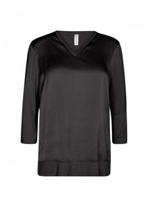 Thilde Long Sleeve Top in Black Top Soyaconcept 
