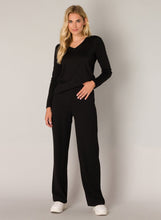 Load image into Gallery viewer, Yarah Trousers in Black Trousers Base Level 
